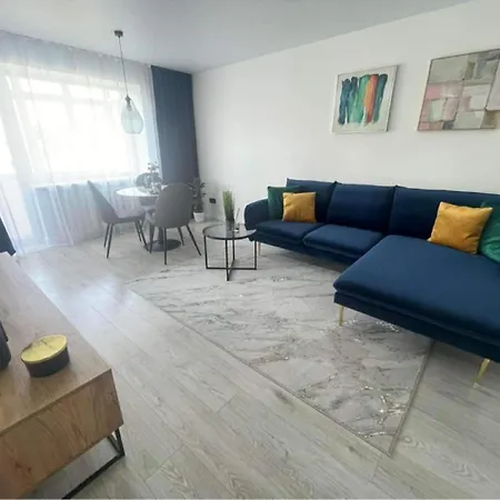 Cozy Flat Near The Old Town